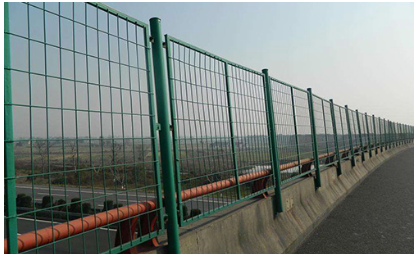 阿里地区道路护栏蓝球场围网 - 一站式服务